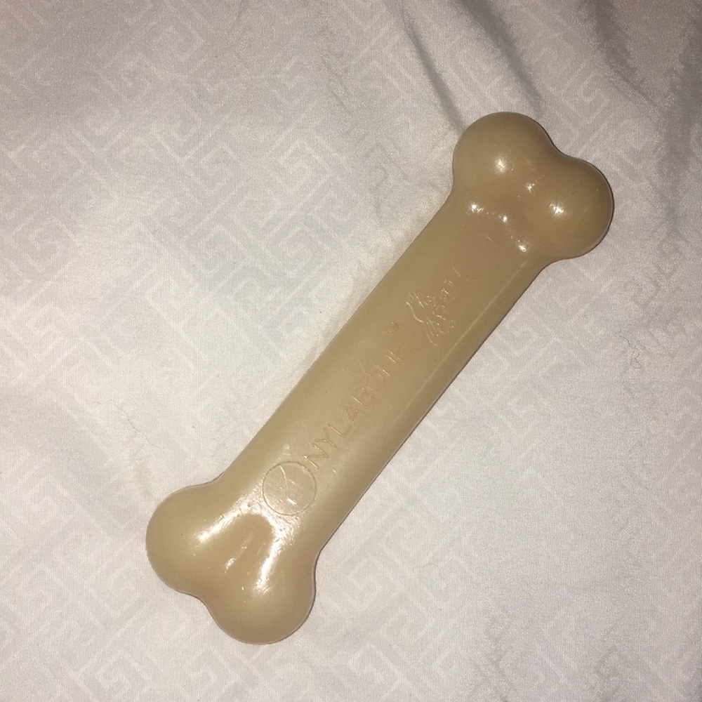 6 Inch Chicken Flavored Nyla Bone